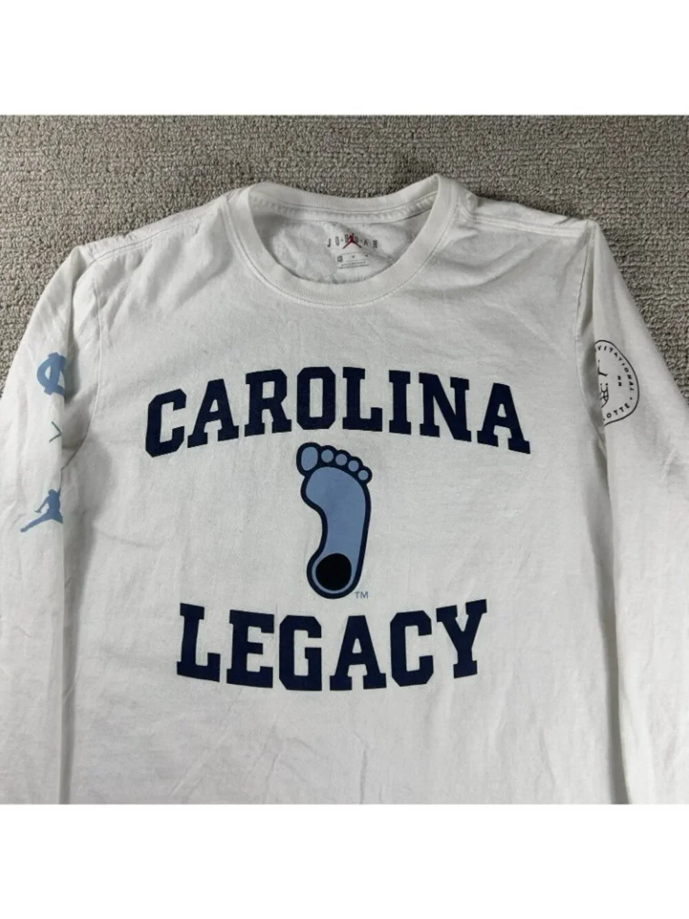 Nike Air Jordan North Carolina Legacy T-shirt White Men's Size Medium